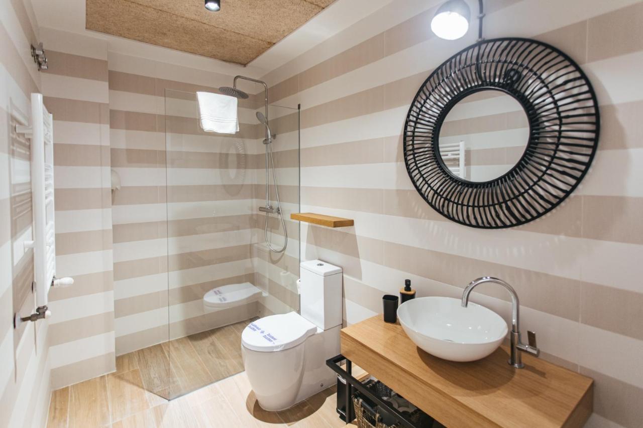 The Lucky Flats - Poeta Quintana, Alicante – Aktualisierte ...