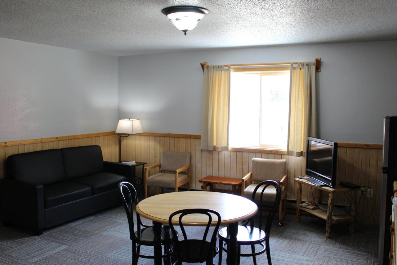 Alpine Motel — photo 17