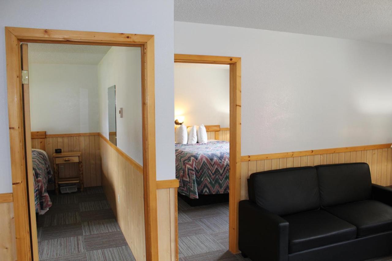 Alpine Motel — photo 13