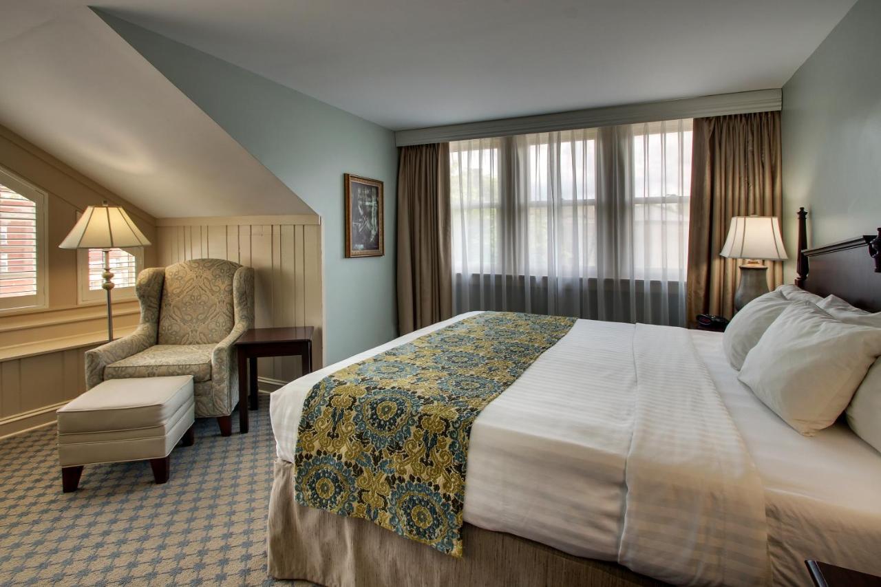 Carriage Hill Motel Inc — photo 18