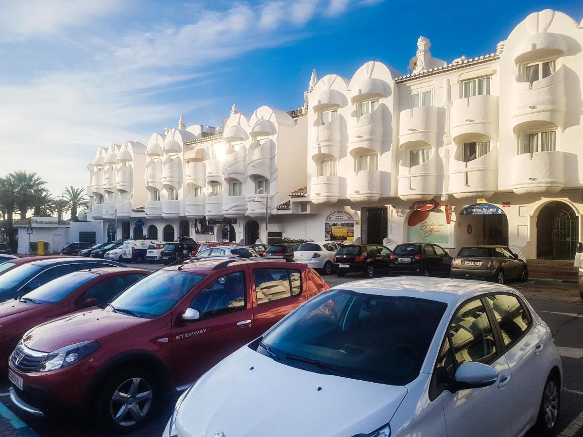 HomelyStay-Benalmadena, Puerto Marina - 5