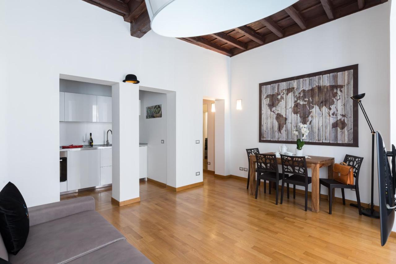 A World Aparts - 87 Boschetto - 4