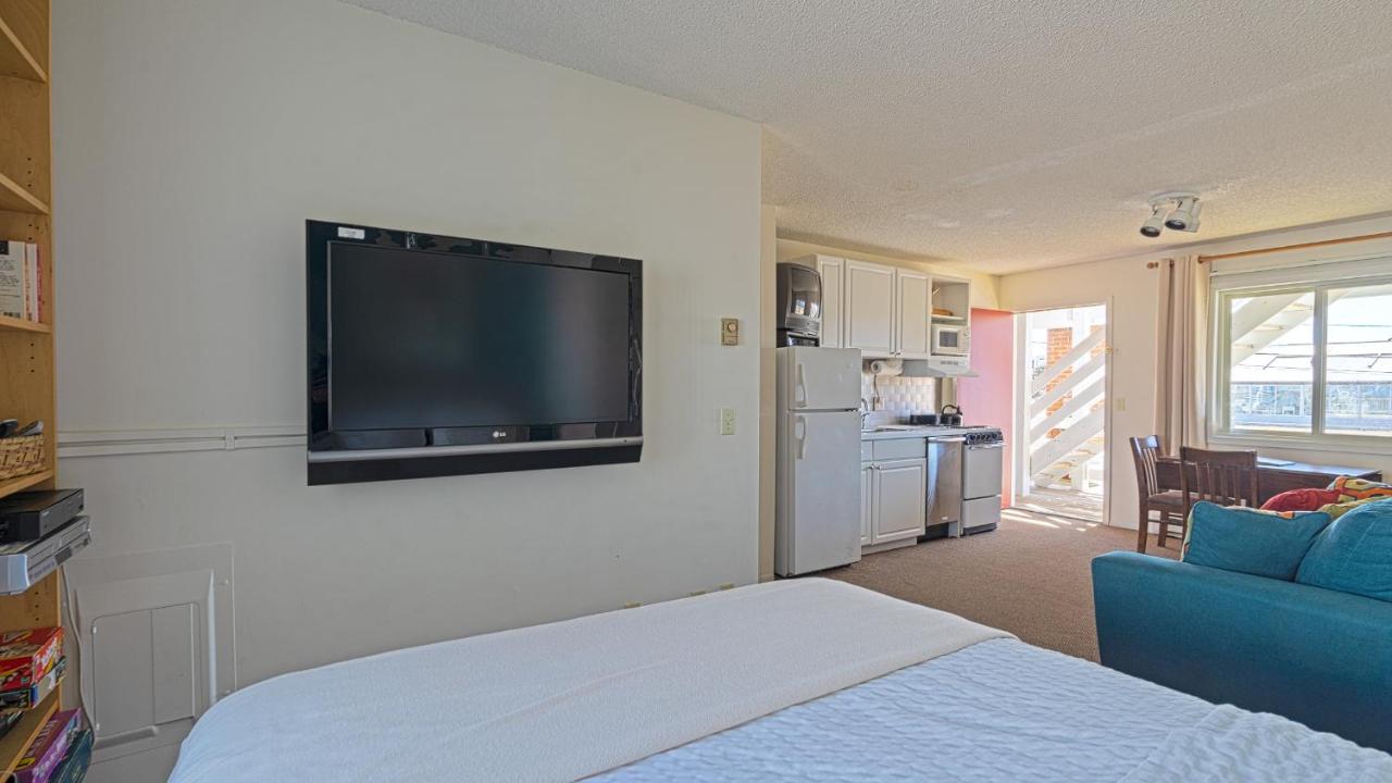 Montauk Oceanside Suites — photo 21