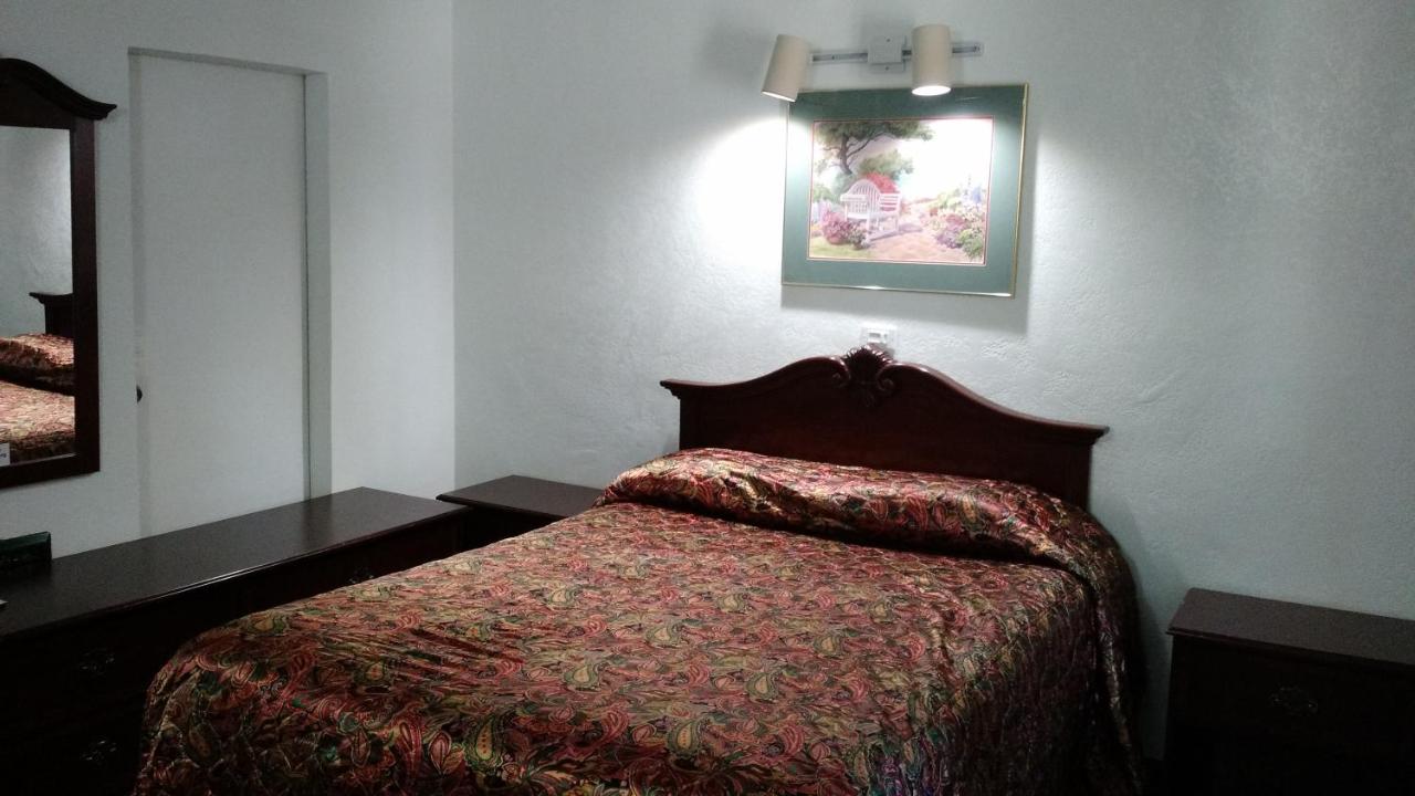 El Rancho Motel — photo 5