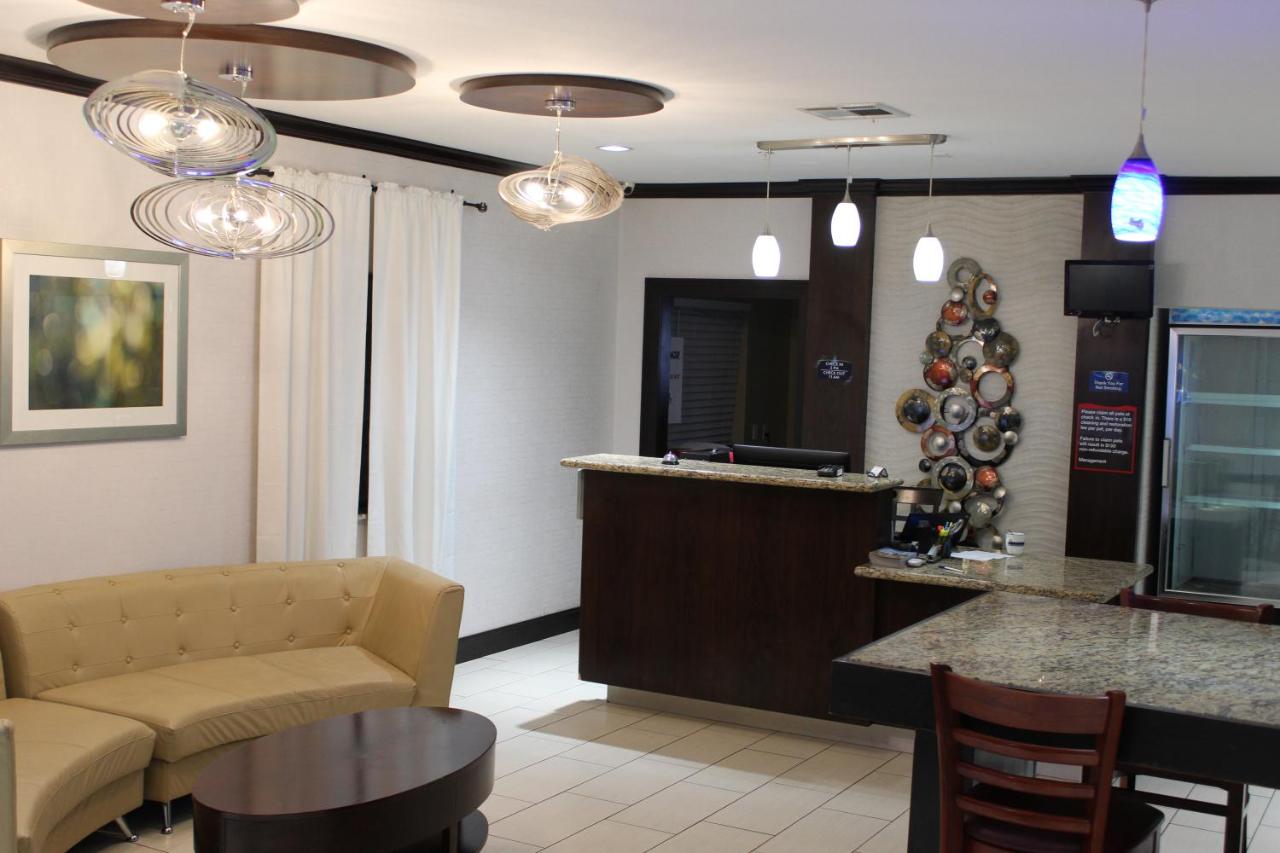 Horizon Inn & Suites — photo 12