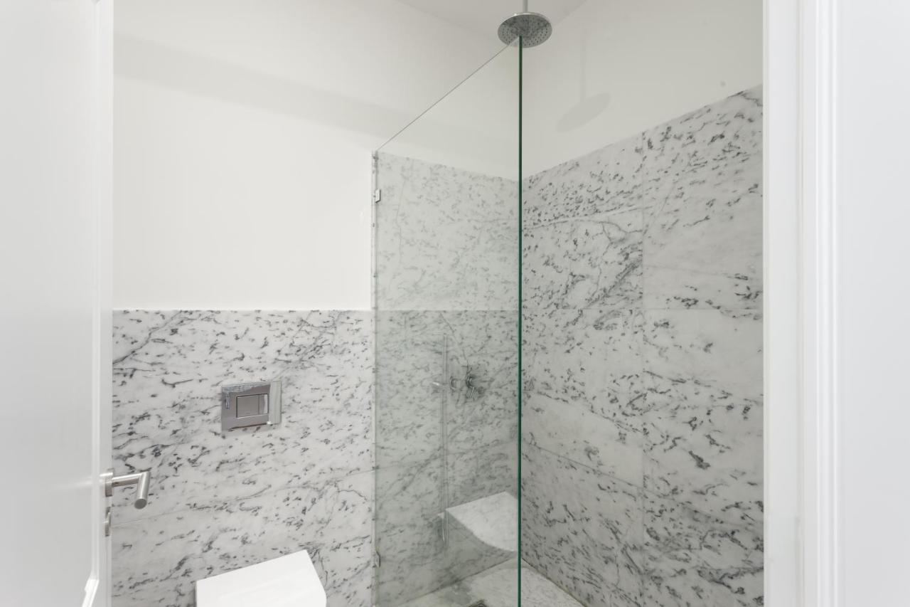 FLH Restauradores Fantastic Flat - 4