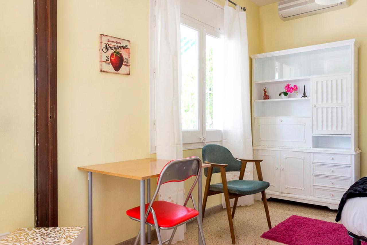 Apartment Bed Baro, Barcelona, Spain - Booking.com