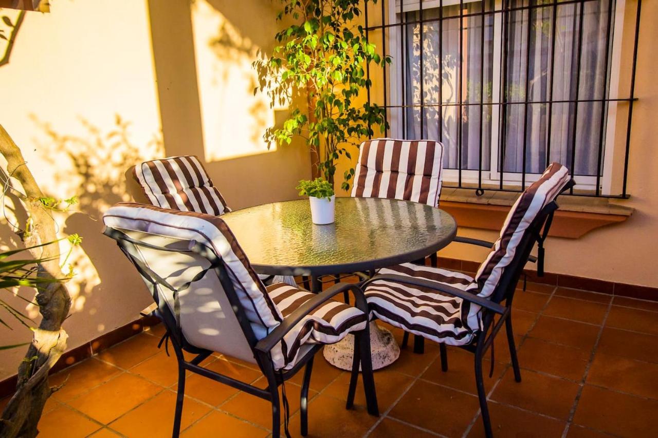 SimplyHosted CostaBallena con Piscina, Rota – Precios ...
