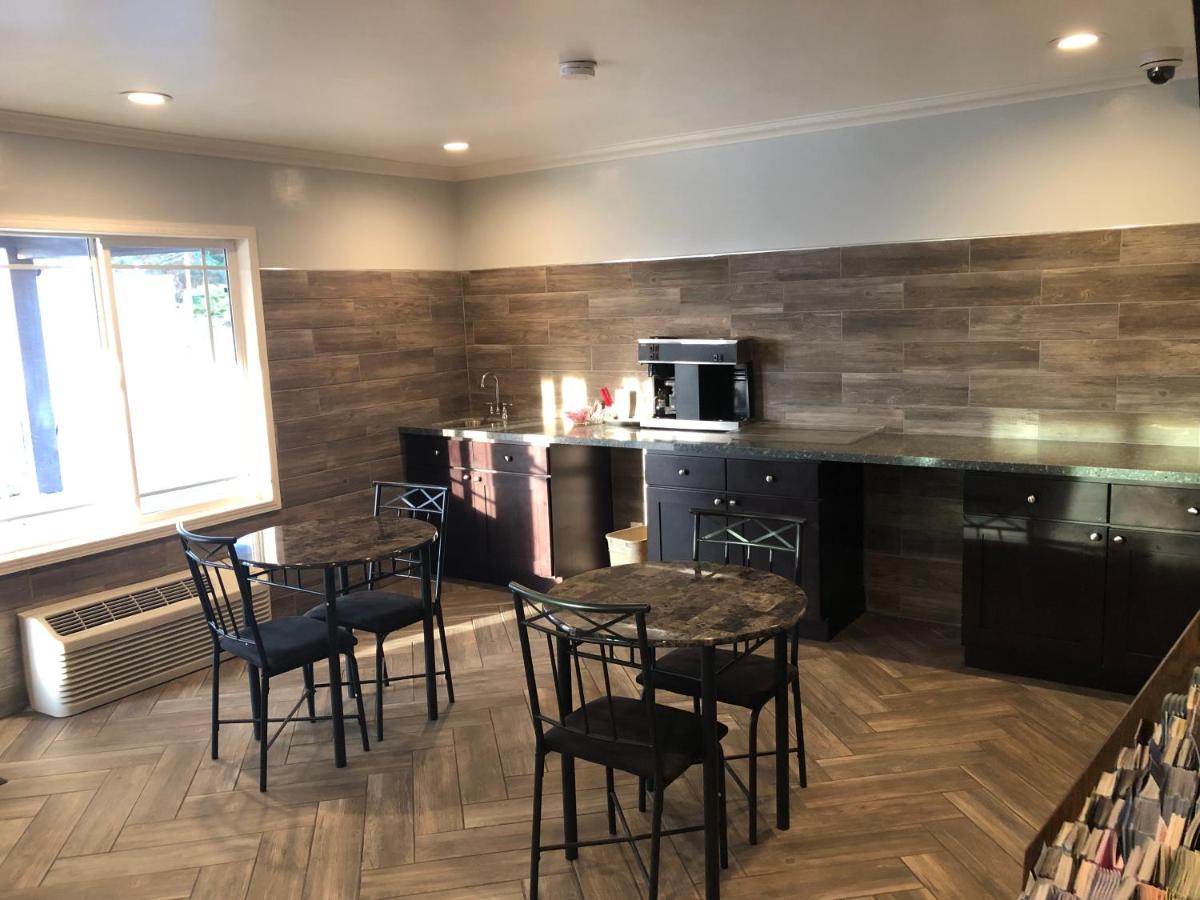Menifee Inn — photo 11