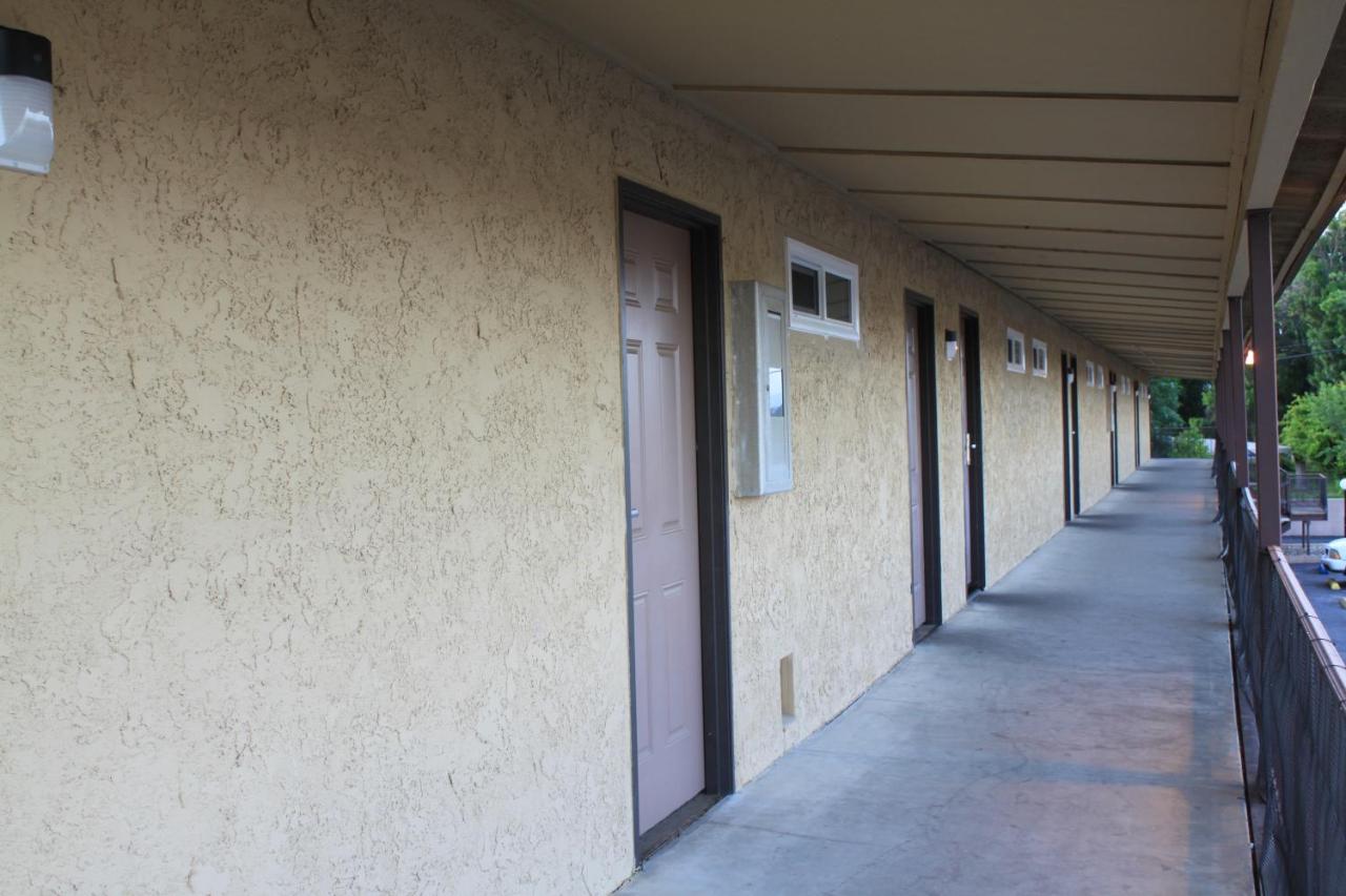 Menifee Inn — photo 20