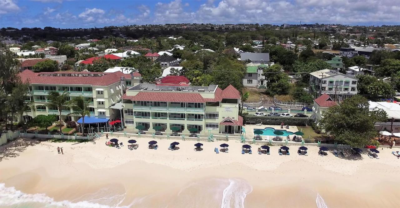 Beach: Coral Mist Beach Hotel