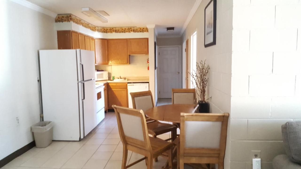 Sea Breeze Motel — photo 12