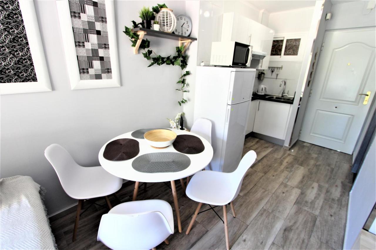 Apartamentos Hércules - Piscina y Playa - EXCELENTE CONEXIÓN ...