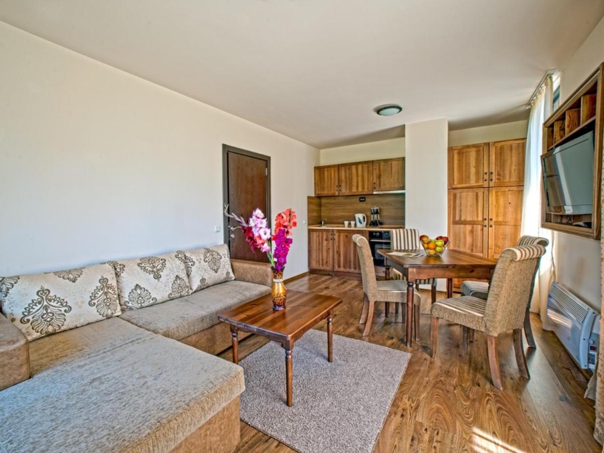 Cornelia Deluxe Residence photo