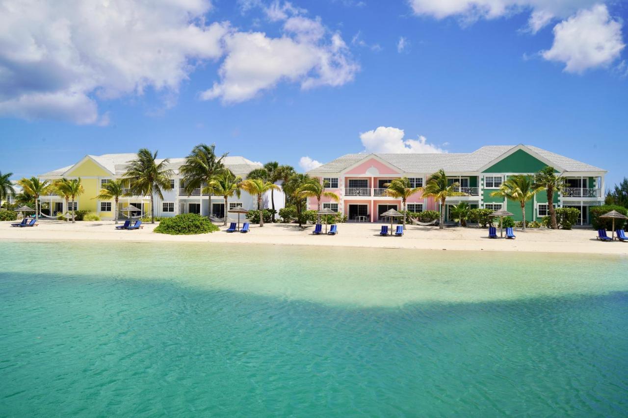 Image: Sandyport Beach Resort