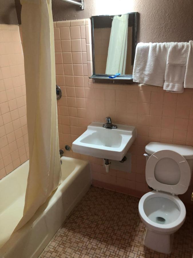 Budget Inn Albany — photo 14