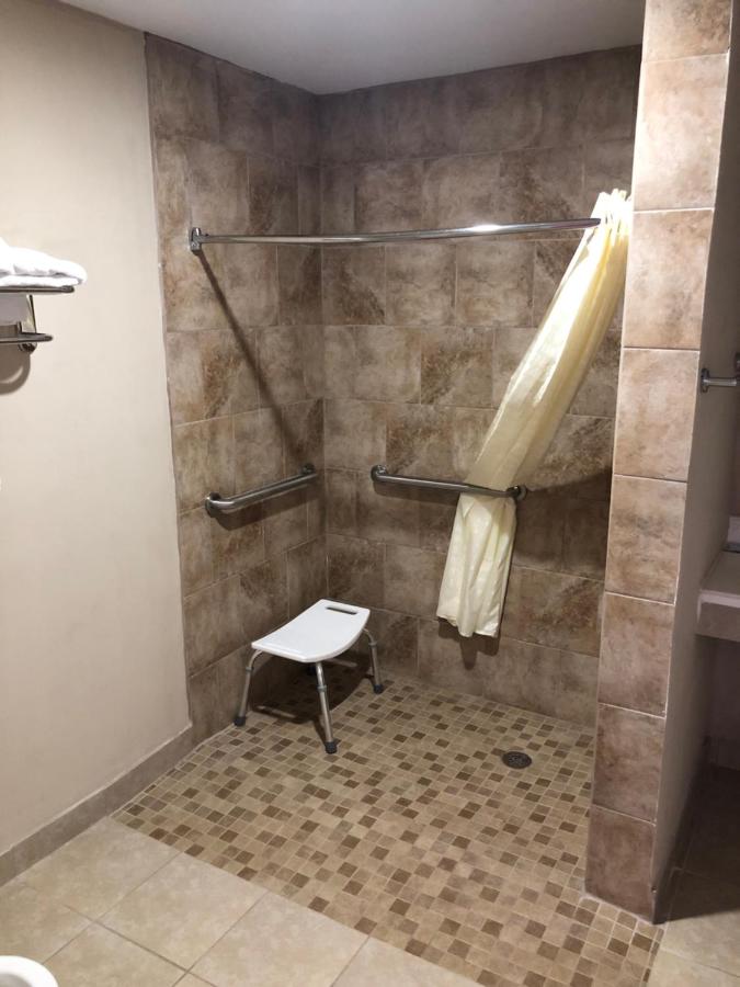 Budget Inn Albany — photo 3