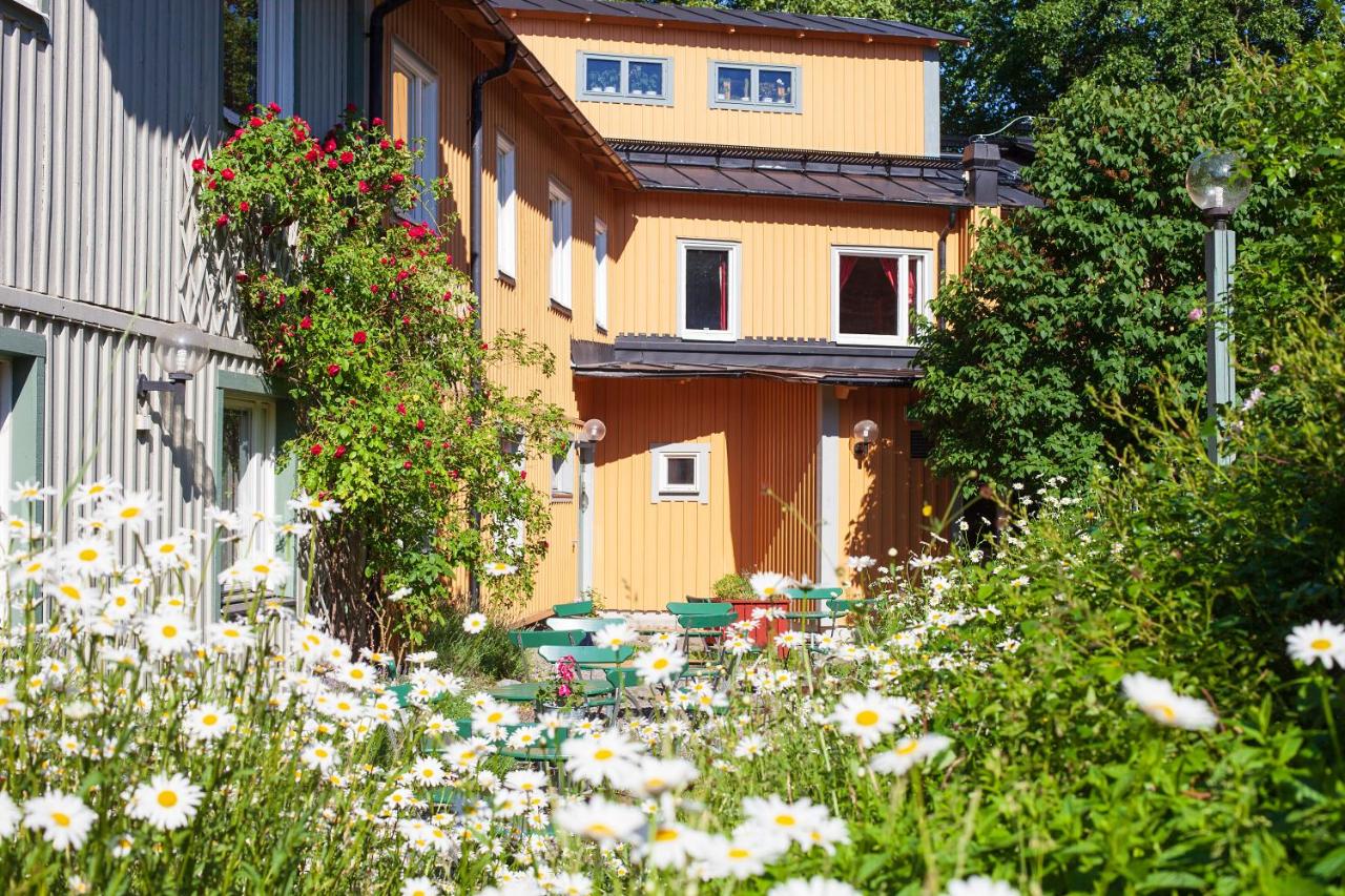 STF Hotel Zinkensdamm in Stockholm - Your quiet corner in the heart of Stockholm's most vibrant district.