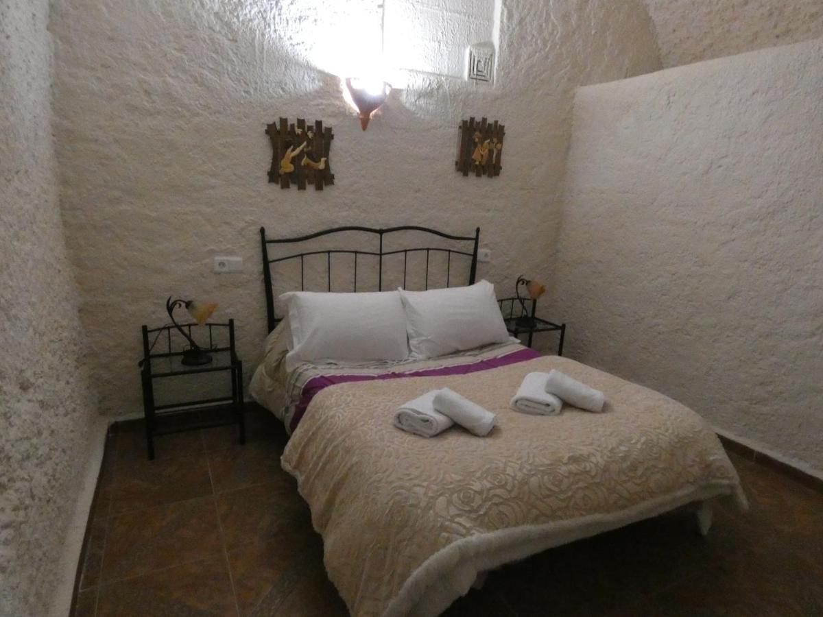 Cuevas La Solana, Graena – Updated 2022 Prices