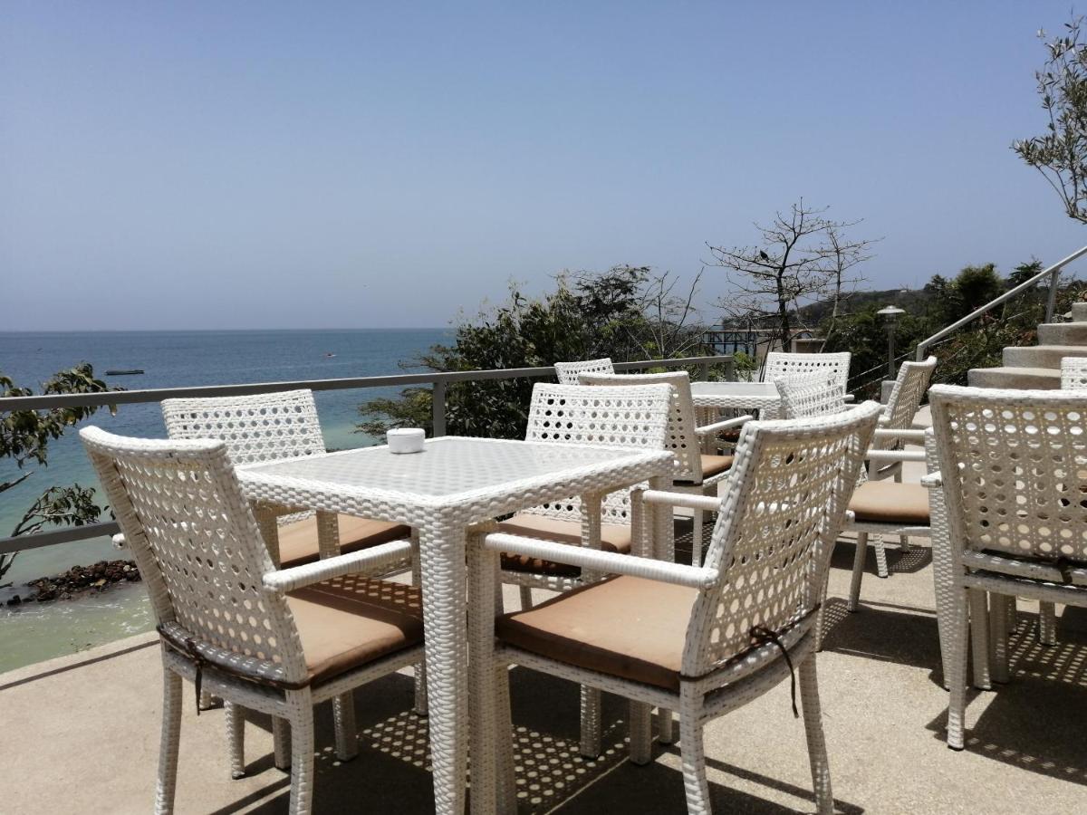 Beach: Union Amicale Corse Dakar
