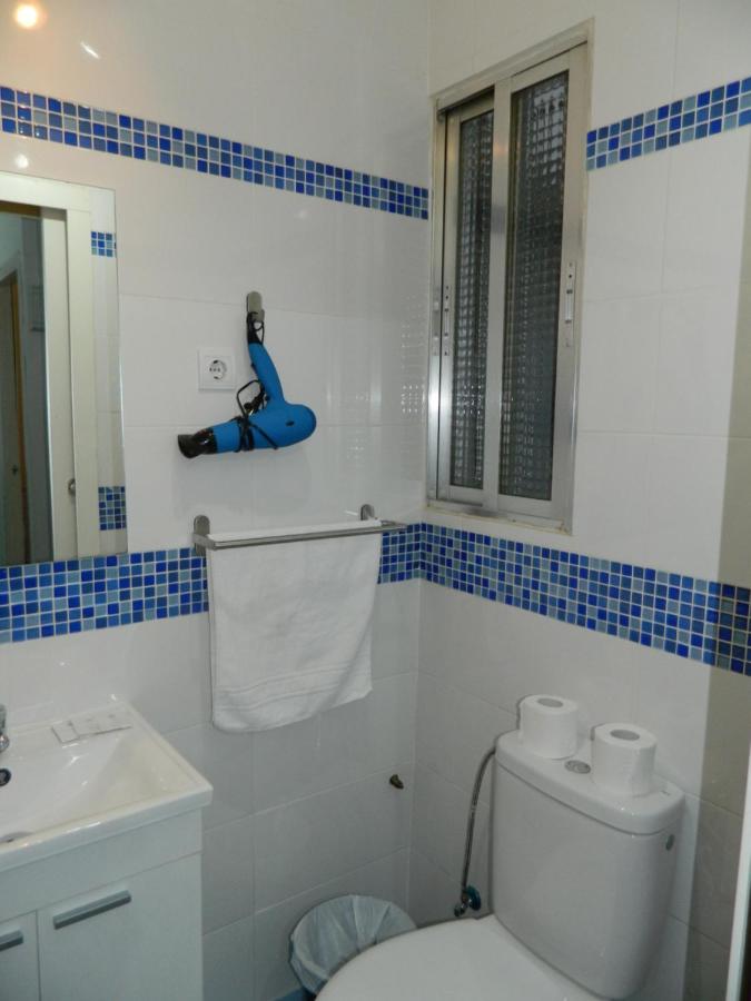 Centro Madrid Rio - Monederos B, Madrid – Updated 2022 Prices