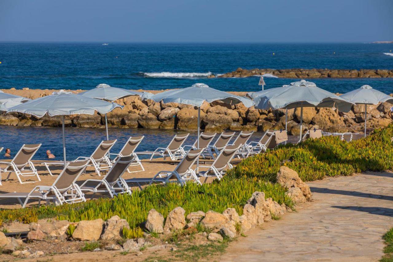 Leonardo Plaza Cypria Maris Beach Hotel & Spa photo