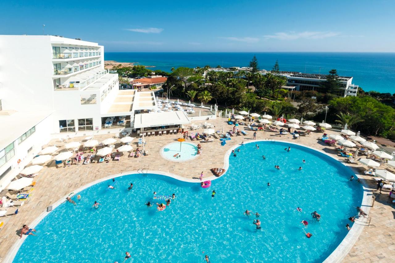 Tofinis Hotel photo