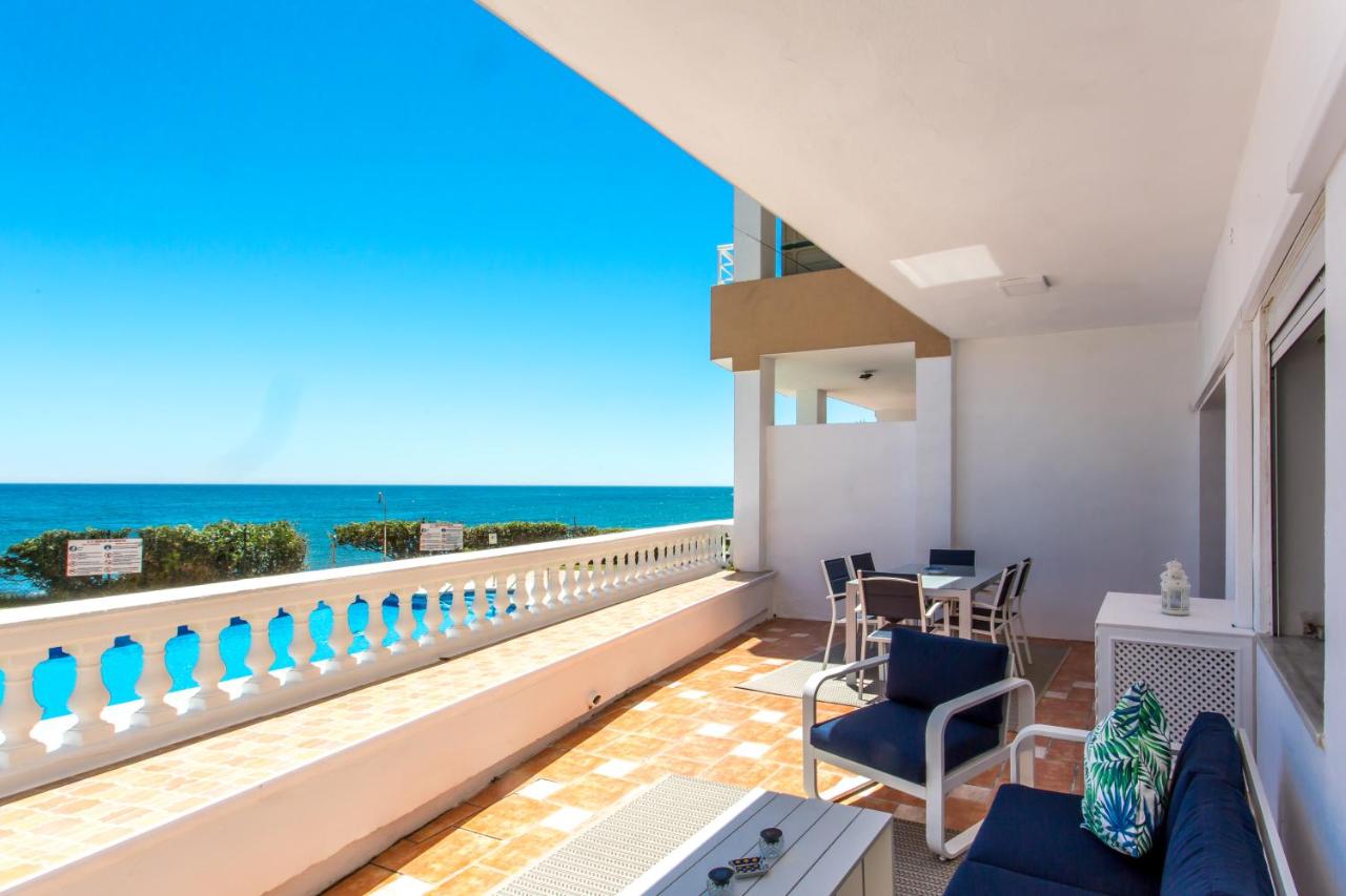 Spectacular Modern Beachfront 2/Bed Retreat, Mijas Costa ...
