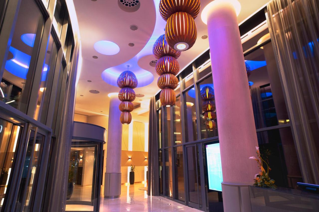 Majestic Arjaan by Rotana – Manama photo