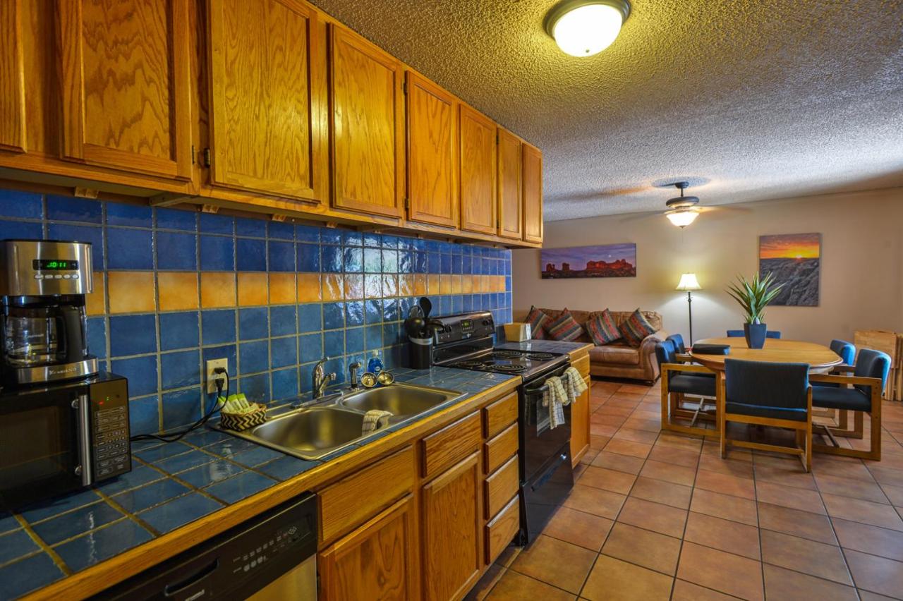 Rustic Inn — photo 18