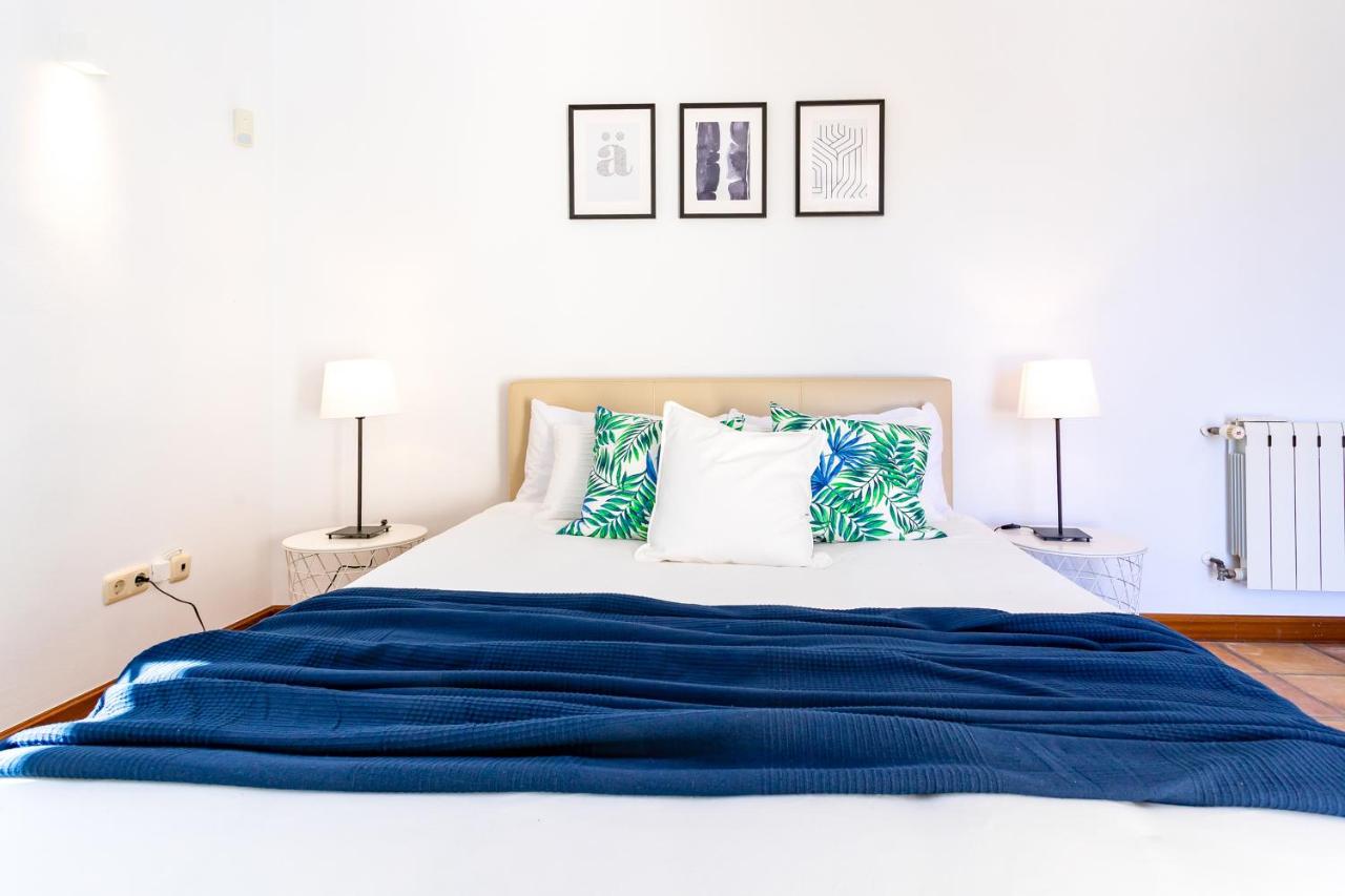 OleHolidays Villa Mediterranea Urb. Sierra Blanca (Spanien ...