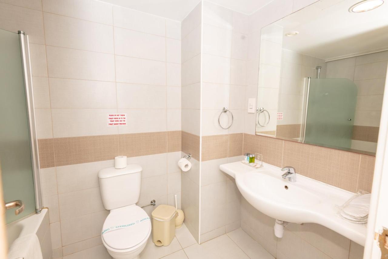 Tofinis Hotel photo