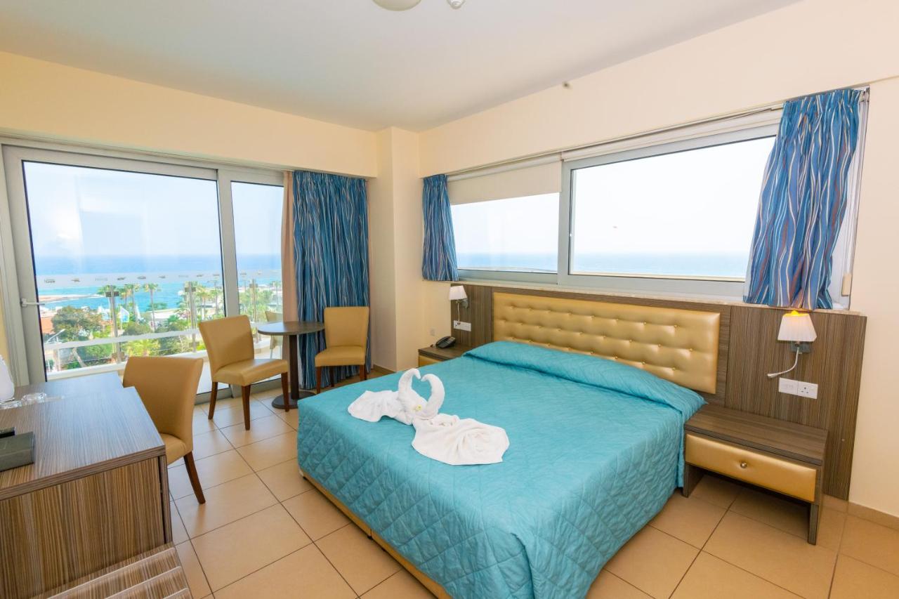 Tofinis Hotel photo