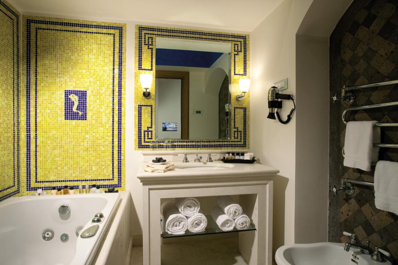 Grand Hotel Angiolieri photo