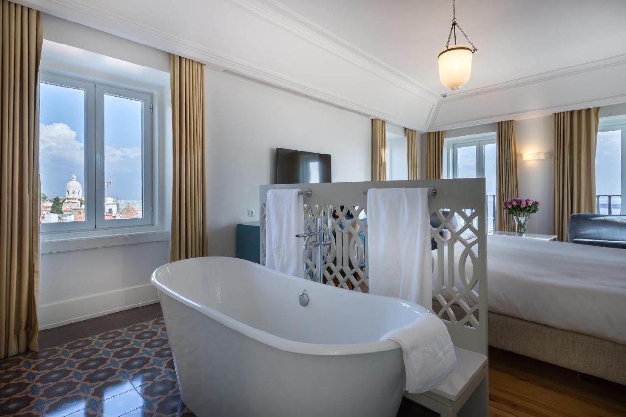 SANTIAGO DE ALFAMA bed and bath lisbon luxury hotels