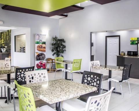 Quality Suites Tulsa I-44 — photo 19