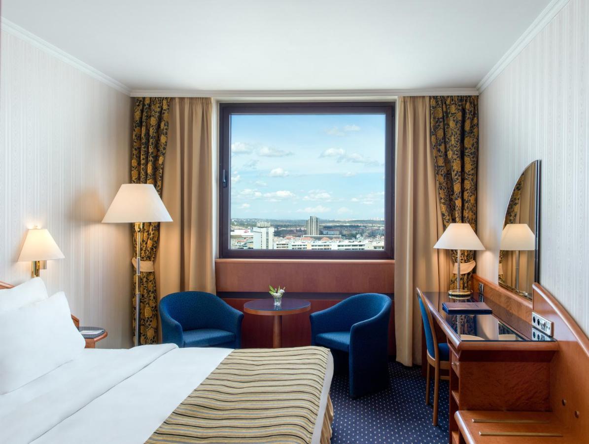 Panorama Hotel Prague photo