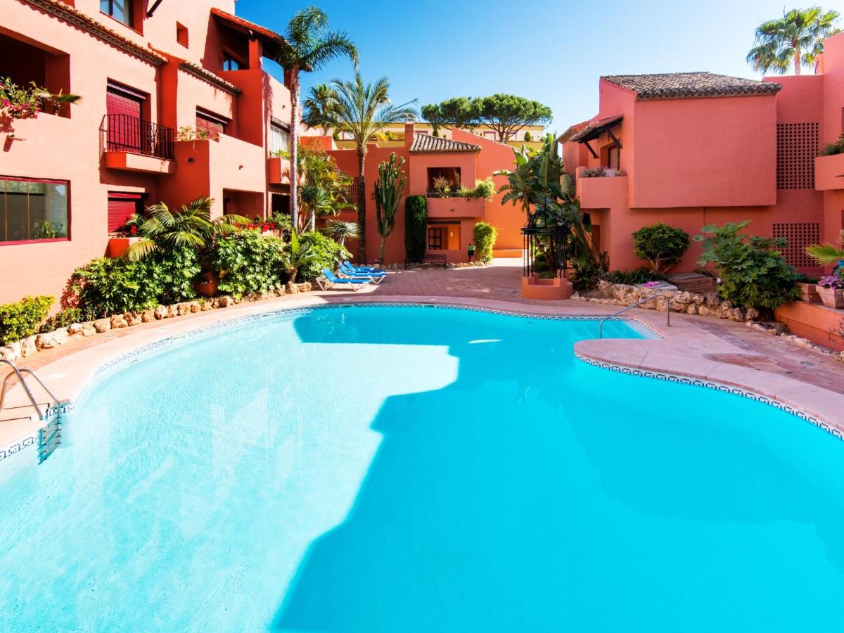 Rentandhomes marbella luxury beach, Marbella – Updated 2022 ...