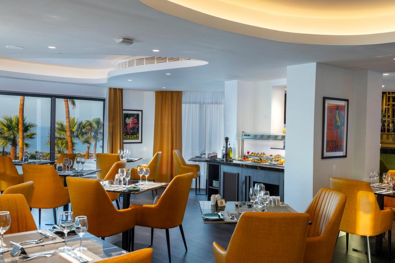 Leonardo Crystal Cove Hotel & Spa – Adults only photo