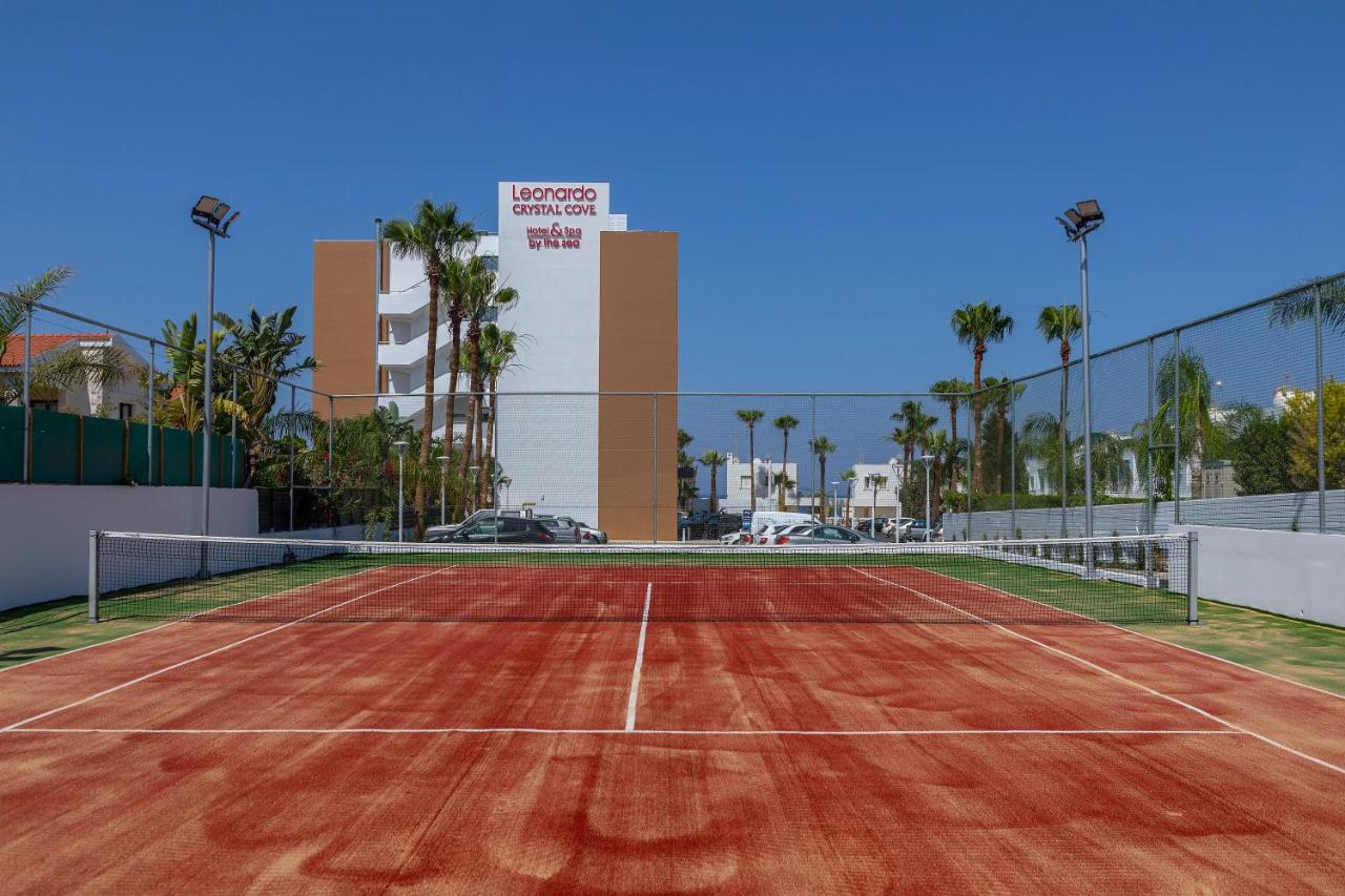 Korty tenisowe: Leonardo Crystal Cove Hotel & Spa – Adults only