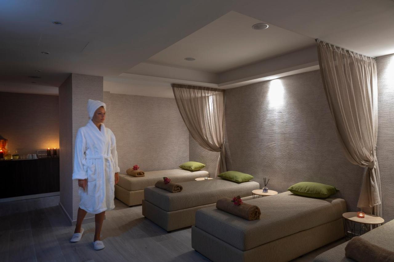 Leonardo Crystal Cove Hotel & Spa – Adults only photo