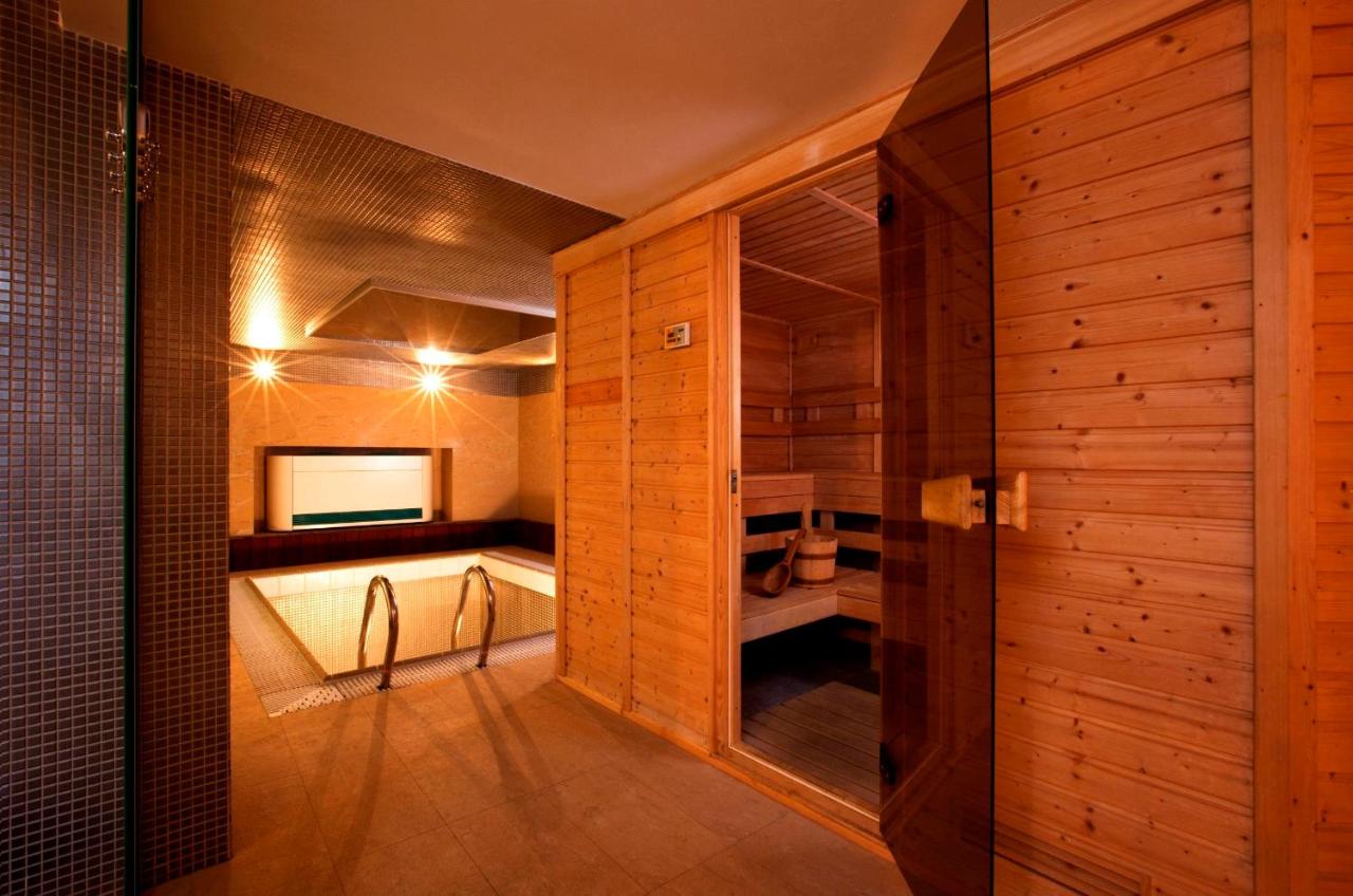 Relax Inn photo