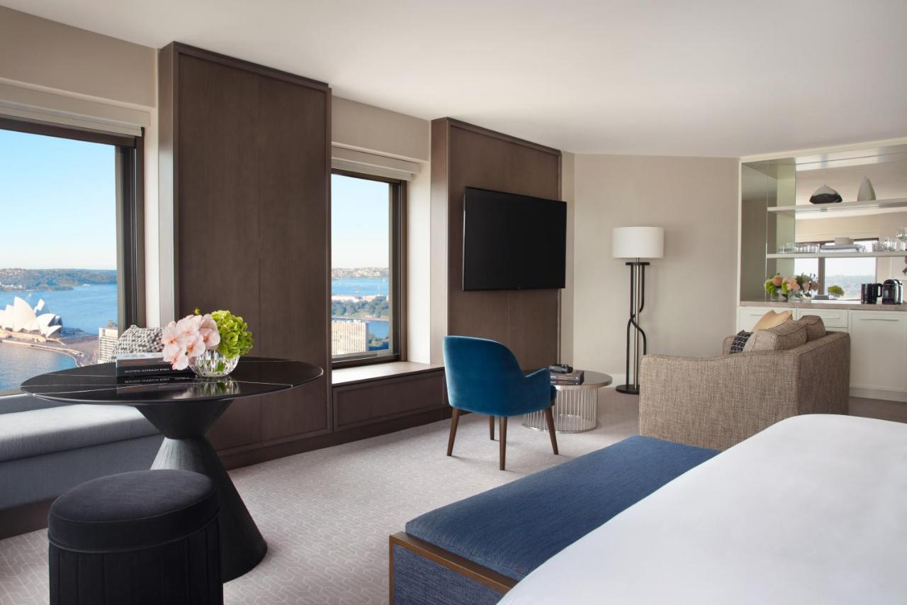 Four Seasons Hotel Sydney photo
