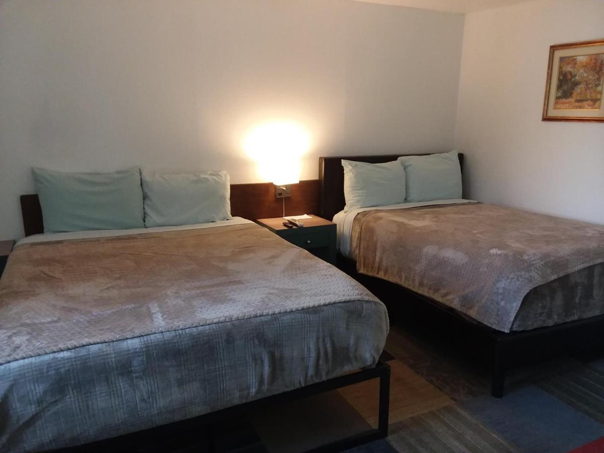 Kerns Motel — photo 20