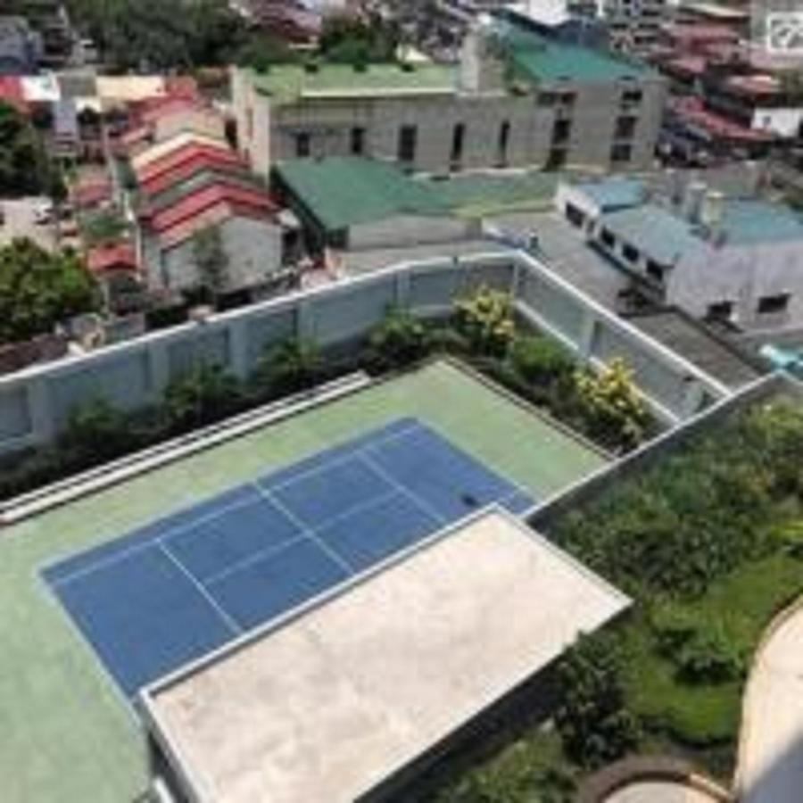 Tennis court: Cubao ManhattanHeights Unit 11A Tower B, 2BR