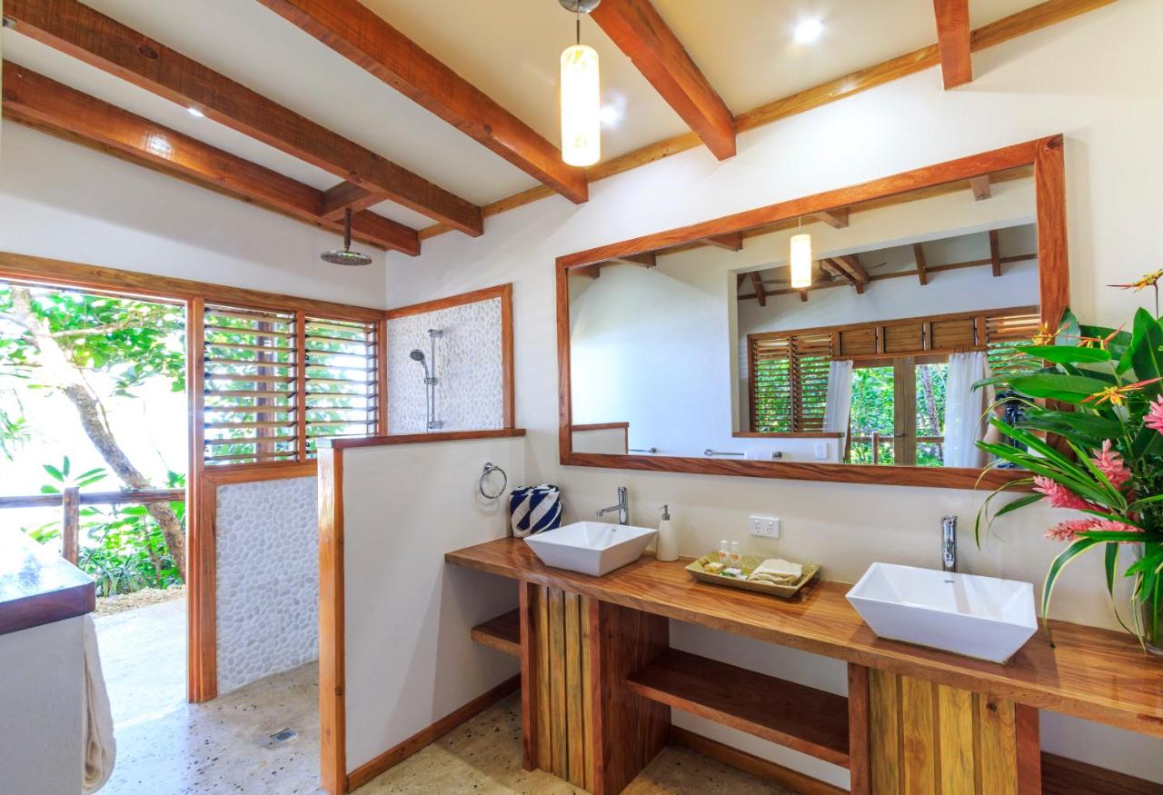 Savasi Island Resort - 3