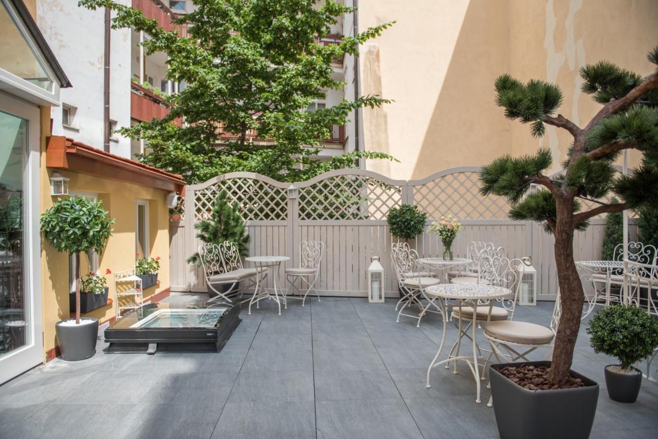 Hotel Hastal Prague Old Town photo