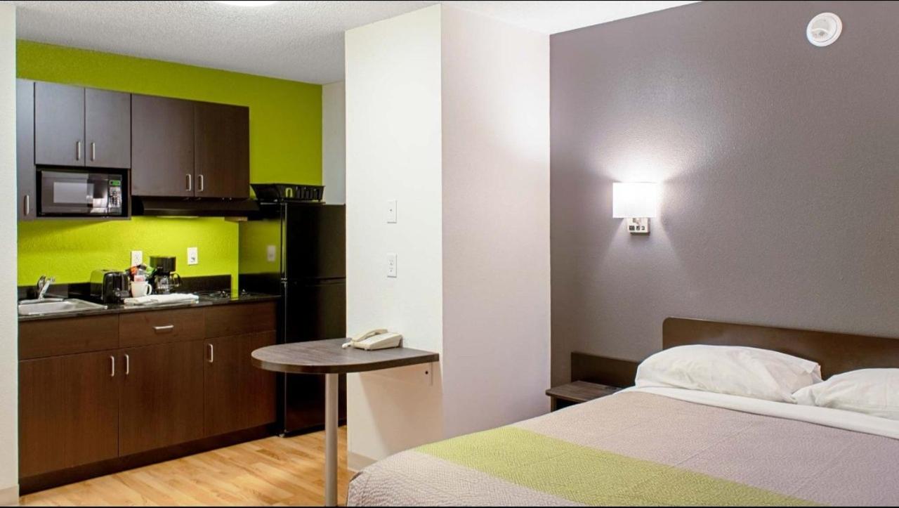 Studio Lodge Springdale/Cincinnati — photo 16