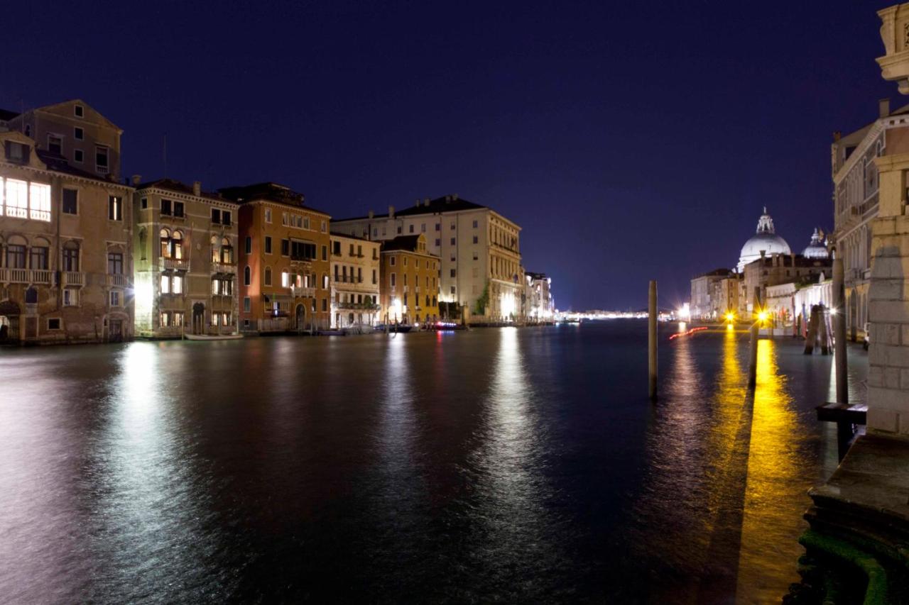 Palazzetto Pisani Grand Canal - 2