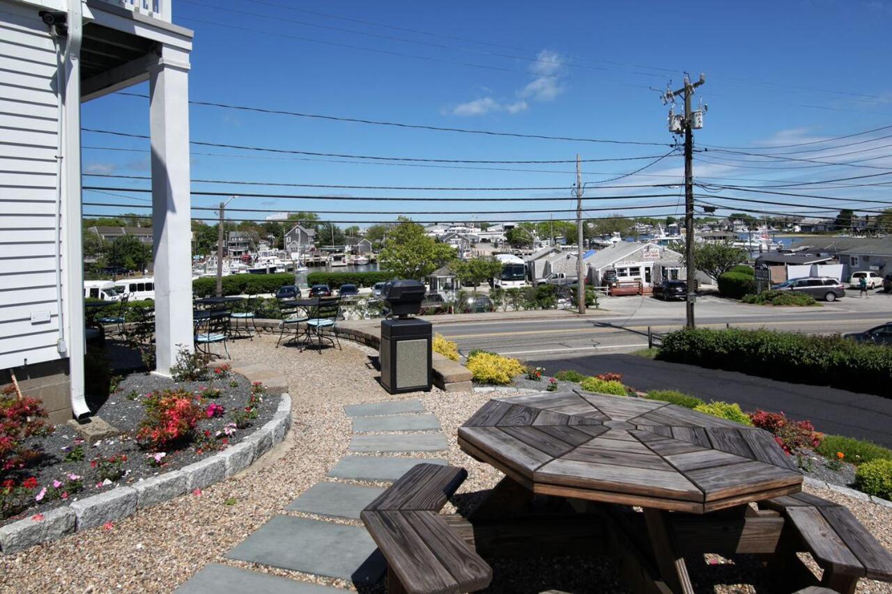 Cape Cod Harbor House Inn — photo 21